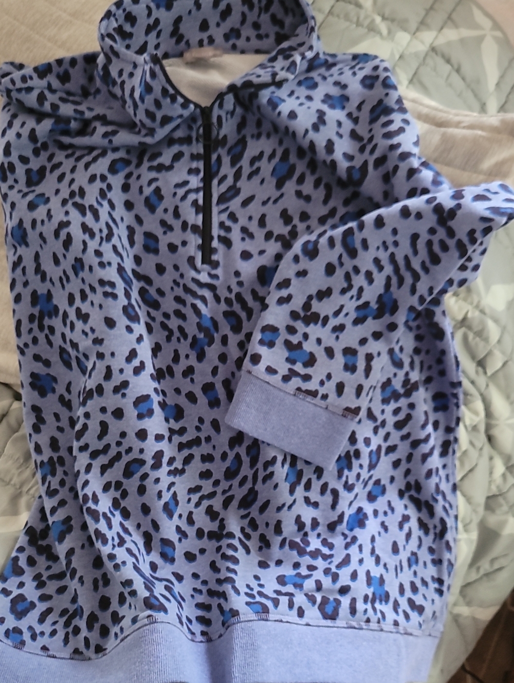 T by Talbots Blue and Black Leopard Print Heavy Knit Zippered Sweat Type Top Top
